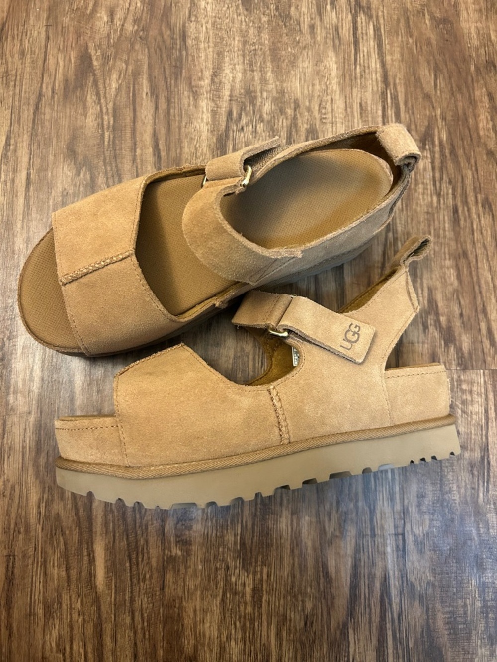 UGG Chestnut Suede Platform Goldenstar Hi Sandals